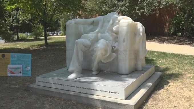37℃超の猛暑に耐えられず…リンカーン元大統領の蝋人形、頭が溶ける　米・ワシントン|TBS NEWS DIG
