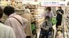 高齢者や障害者に自分のペースで買い物してもらう「スローショッピング」　門川町のコンビニで体験会　|　MRTニュース ｜ ＭＲＴ宮崎放送