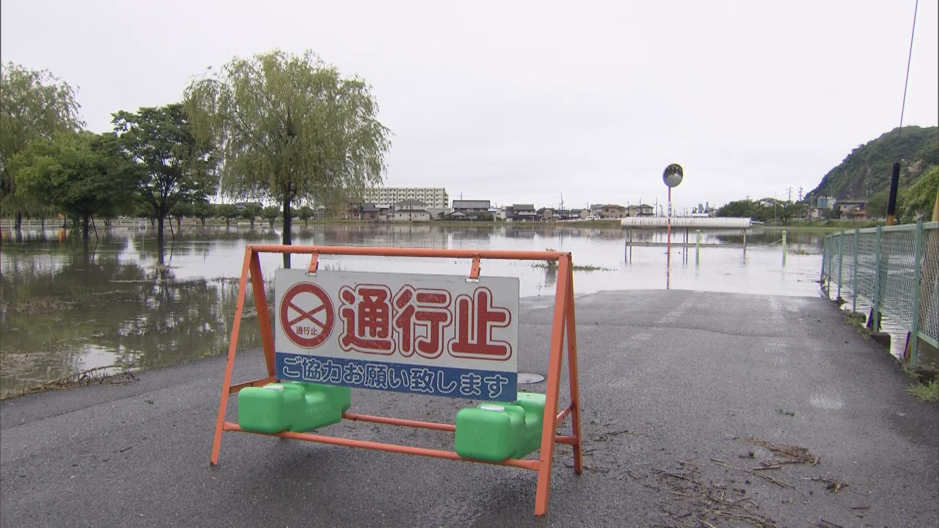 大雨情報】東海地方は23日遅くまで雷伴い激しい雨が降る所も 岐阜