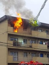 「部屋から煙、応答がない」市営団地で火事 男性1人が心肺停止 福島・郡山市|TBS NEWS DIG