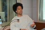 「いじめで自殺も考えた…」肌の色や見た目の違いに対し同級生からつらい言葉 タレント副島淳さんに聞くいじめ問題「逃げてもいいから生き続けて」|TBS NEWS DIG