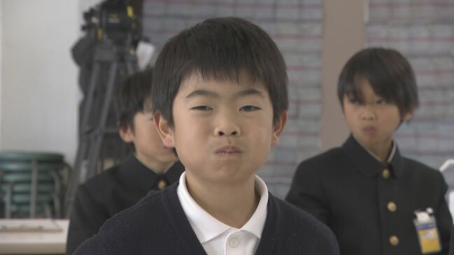 「かむ力が強くなった!」歯科医師会とライオンが企画“もっとかもっとチャレンジ”小学校で特別授業|TBS NEWS DIG