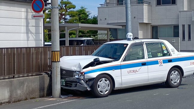 タクシーと乗用車が衝突　タクシーの乗客2人がケガ（山形市）|TBS NEWS DIG