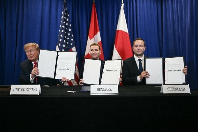 トランプ氏、グリーンランド巡る安全保障協定に署名－米軍基地建設へ