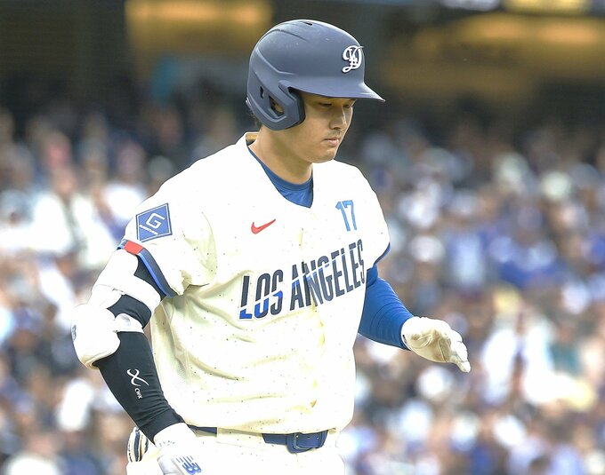大谷翔平、試合終盤で初安打も2三振　復帰登板の先発・スネルが5失点でド軍は連勝ストップ|TBS NEWS DIG