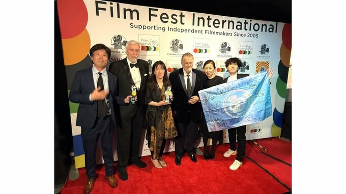 TBSドキュメンタリー映画が英・国際映画祭で“ダブル受賞”　「カラフルダイヤモンド・2」で描く日本人アイドルに世界が注目　津村有紀監督、世界デビューの舞台に|TBS NEWS DIG