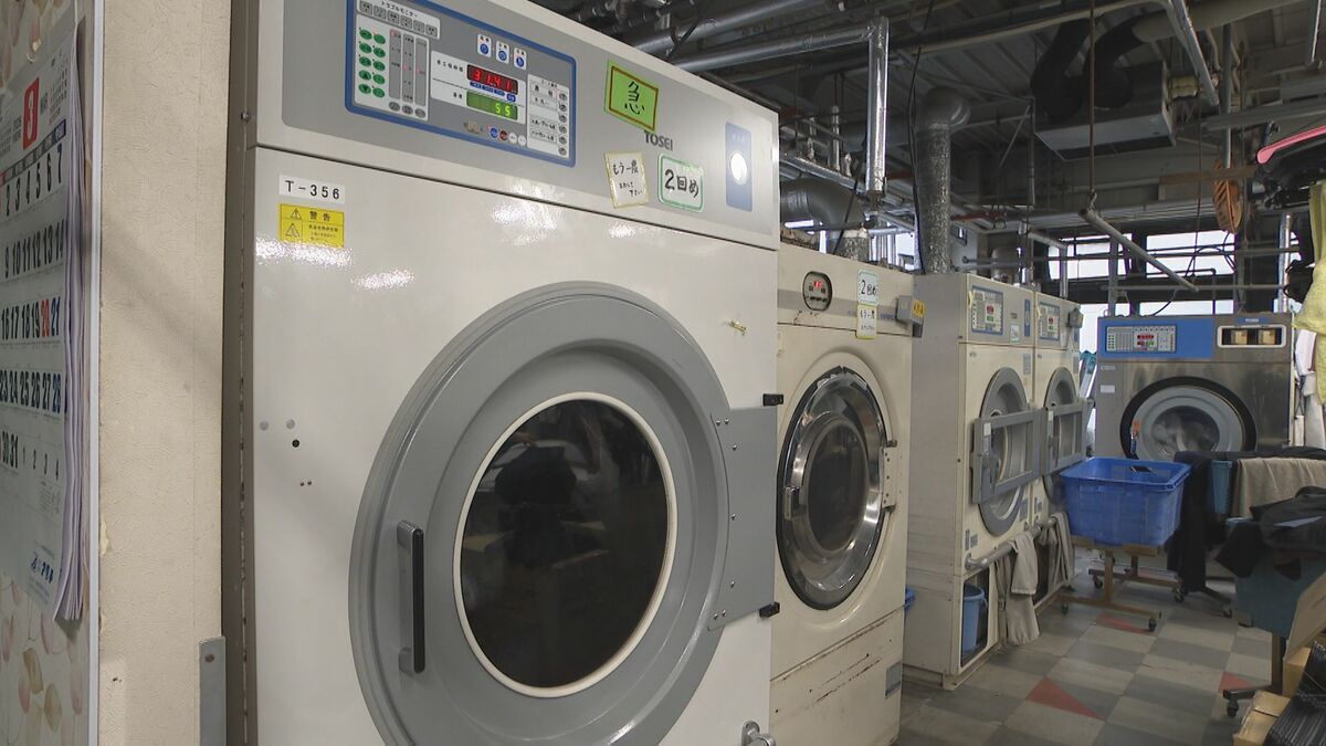 「春のタイミングはつらい」燃料急騰がクリーニング店直撃　バス業界も“週31円”の異例値上げに悲鳴