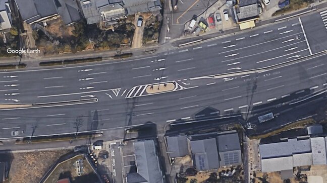 乗用車と軽乗用車 出会い頭に衝突 3人が病院搬送 長崎県諫早市の国道 一時渋滞も|TBS NEWS DIG