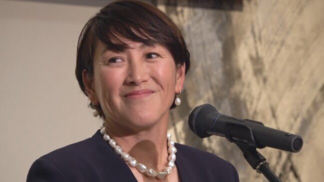 「普段の力を思い切り出せるように頑張って」　杉山愛さんも出席　テニスの大会のウェルカムパーティー開催　甲府国際オープンテニス|TBS NEWS DIG