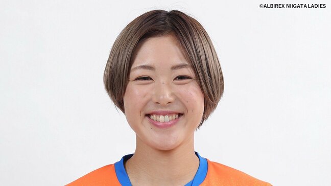 「私らしく全力プレーで闘ってきます」MF石田千尋選手(23) 海外挑戦のため今季限りで退団　アルビレックス新潟レディース|TBS NEWS DIG