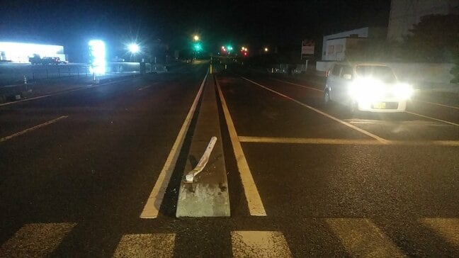 【速報】若い女性が重傷　軽乗用車が中央分離帯乗り越え横転　山口|TBS NEWS DIG