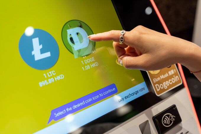 ドージコイン急伸、小規模仮想通貨がビットコイン上回る上昇