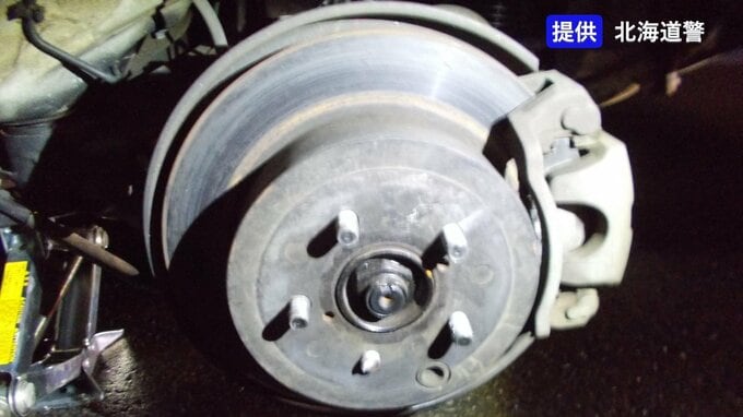 1週間ぐらい前に自分で替えたばかり…国道を走行中の乗用車から左後ろのタイヤ脱落　けが人なし　北海道小平町　|　北海道のニュース｜HBC北海道放送