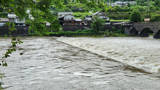 あさってにかけて大分県内は局地的に激しい雨のおそれ　土砂災害に警戒を　|　大分のニュース｜OBS NEWS｜大分放送