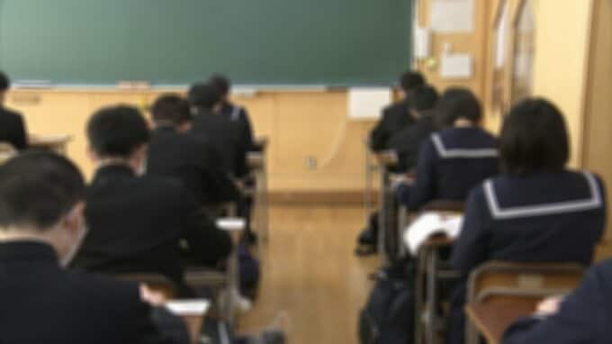 青森県立高校の志望倍率が発表　全日制の平均倍率は過去最低の0.94倍　募集停止に向け協議するとされてきた地域校4校はすべて「0.5倍」を上回る|TBS NEWS DIG