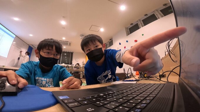 ドイツで開催『もうひとつのW杯』日本一の小学生コンビが挑んだ最大級のロボット競技会「ワールド・ロボット・オリンピアード」|TBS NEWS DIG