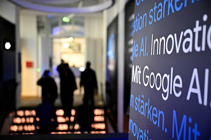 AI競争で巻き返すアルファベット、時価総額世界首位の座が視野に
