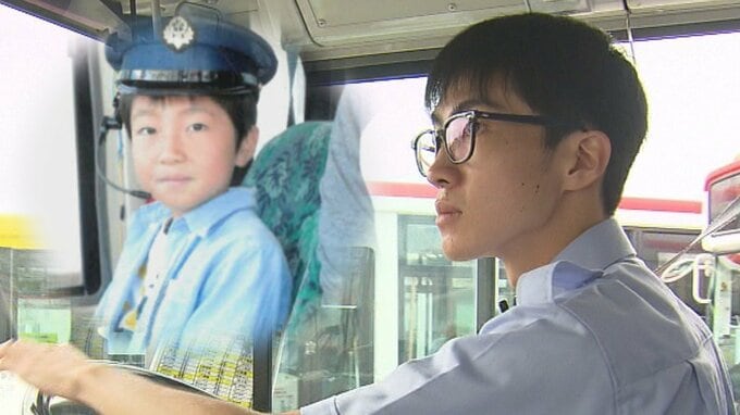 今度は自分が「憧れてもらえるような運転士に」小さい頃からの夢は「バスの運転手さん」青森県内初の20歳のバス運転士誕生へ　一方で全国で進む「運転士の高齢化」や「人手不足の深刻化」急務となっている対策|TBS NEWS DIG