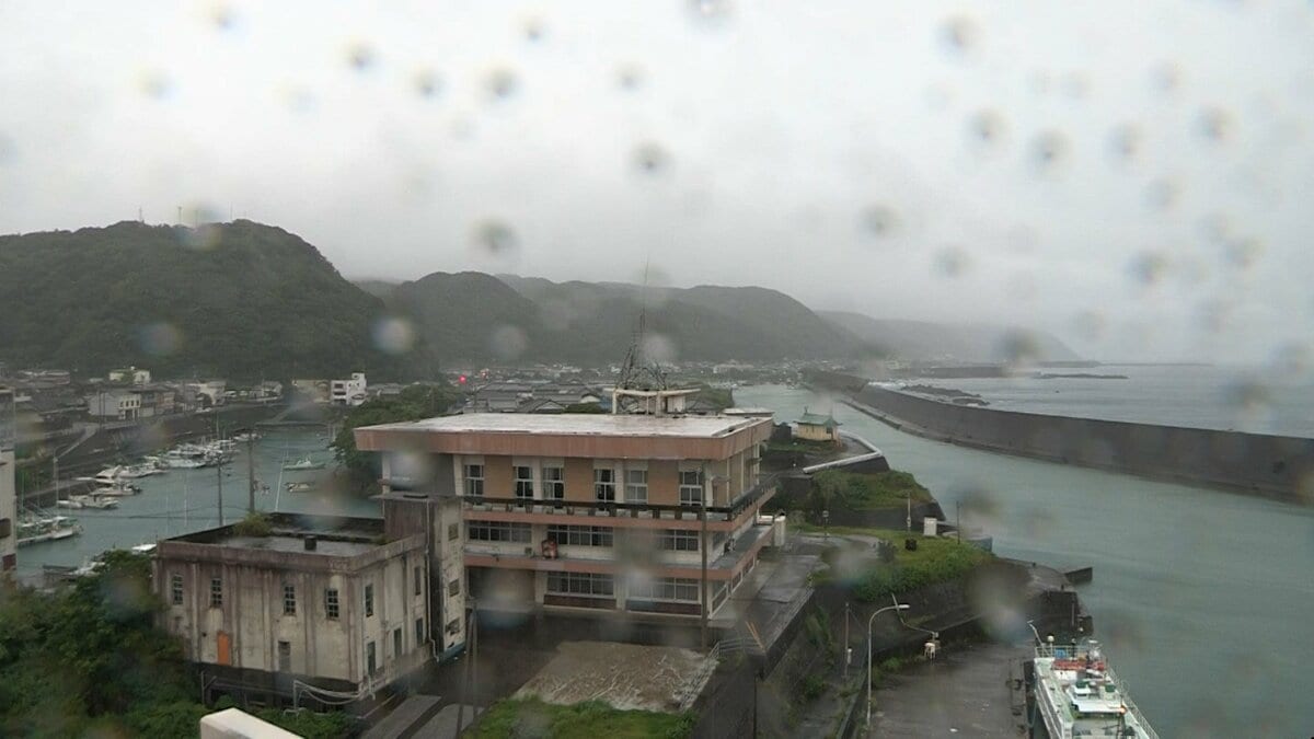【台風7号】四国地方では27日昼前にかけて土砂災害に十分注意　暴風の可能性低くなったものの太平洋側では27日夕方にかけてうねりを伴った高波に十分注意　