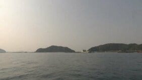 船から海に転落の61歳男性、約1キロを50分泳ぎ島へ自力上陸 ライフジャケット非着用も無事|TBS NEWS DIG