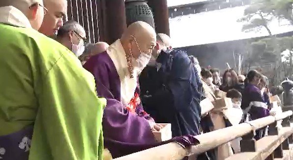 EXILEのTETSUYAさんやGENERATIONSの小森隼さんも参加して「福は～うち」4年ぶりに2日に行われた節分会…日曜日とも重なり大勢の人　長野・善光寺　|　SBC NEWS | 長野のニュース | SBC信越放送