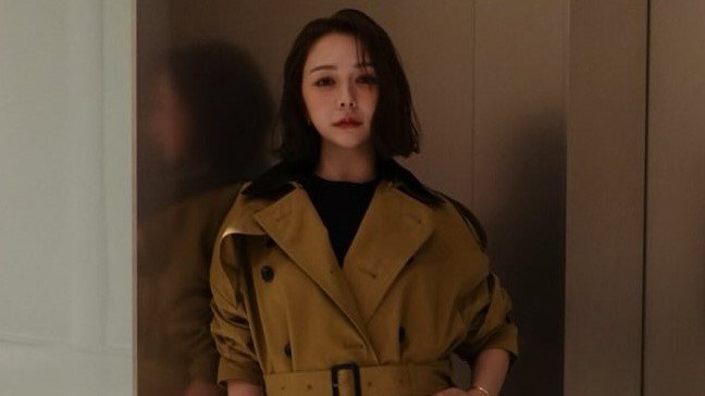 【村重杏奈】秋スタイルコーデのオフショット公開「初トレンチコートはこれにきめた」|TBS NEWS DIG
