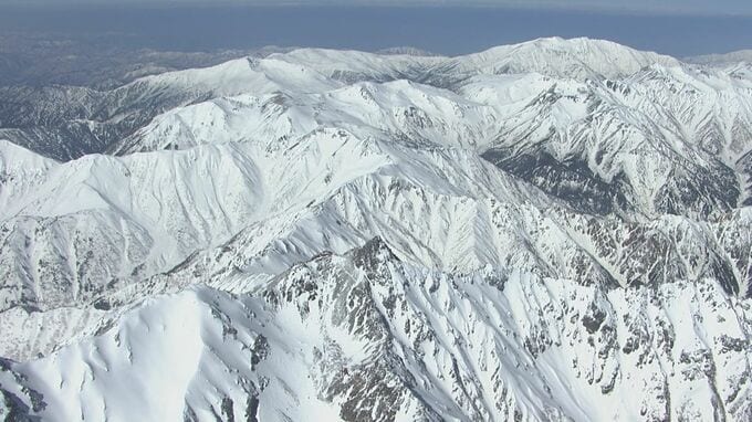 北アルプスの標高約2300メートル赤岳周辺通過中に…100メートルほど滑落して身動きがとれない…男女2人をヘリで救助…命に別状なし　|　SBC NEWS | 長野のニュース | SBC信越放送