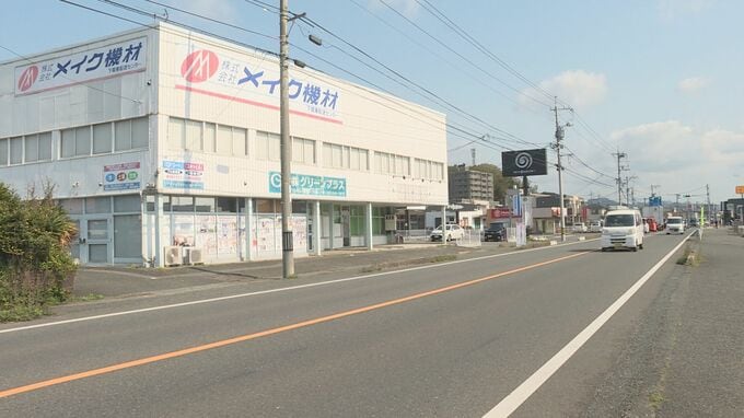 自転車で道路横断中の男子高校生が軽乗用車にはねられる　春の全国交通安全運動最終日　山口・下関|TBS NEWS DIG