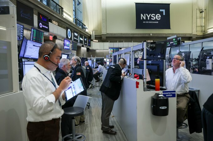 【米国市況】株反発して原油下落、イラン停戦交渉の実現見極めムード