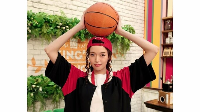 【 佐藤栞里 】　「SLAM DUNK」彩子さん仮装が話題に「リアル彩子さん」「なんて完成度リアルすぎる」など反響続々|TBS NEWS DIG