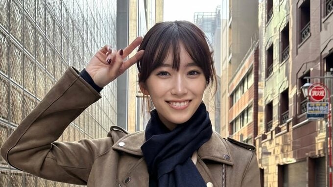 【 片岡凜 】 「アイスは寒すぎてあまり味がしなかったからカロリーゼロという事で」　都内散策オフショット|TBS NEWS DIG