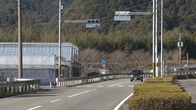 高知県須崎市の重体事故　自転車で横断中はねられたのは現場近くに住む85歳男性と判明も7日未明、死亡確認【高知】　|　高知のニュース・天気｜KUTV NEWS | KUTVテレビ高知