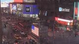 米・NYタイムズスクエアで銃撃 3人けが 17歳の少年を拘束|TBS NEWS DIG