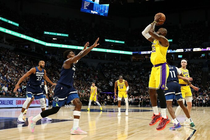 ＮＢＡレーカーズ、史上最高１兆円超で売却－ドジャース・オーナーに