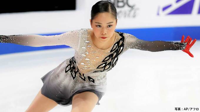 吉田陽菜がフリー逆転でGP初制覇！3回転半着氷でこらえる、渡辺倫果2位で日本勢ワンツー【GP中国杯・女子シングル】|TBS NEWS DIG