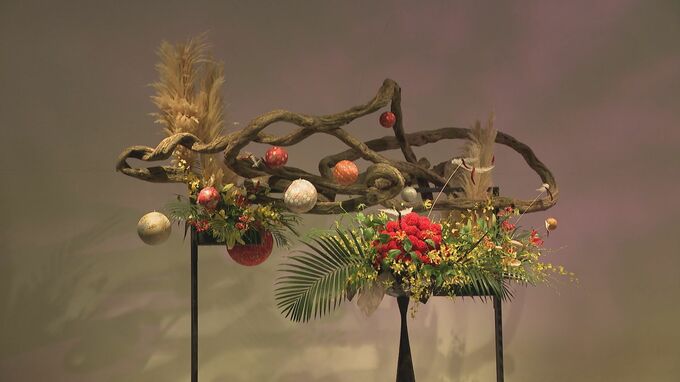 子どもから100歳まで 豪華絢爛な生け花作品約120点を展示　形式にとらわれない流派「石田流」　|　名古屋・愛知・岐阜・三重のニュース【CBC news】 | CBC web