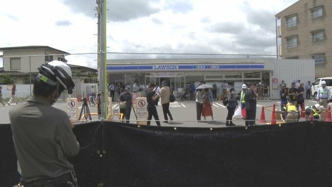 富士山を隠す黒い幕　人気撮影スポットで設置工事はじまる　山梨・富士河口湖町|TBS NEWS DIG