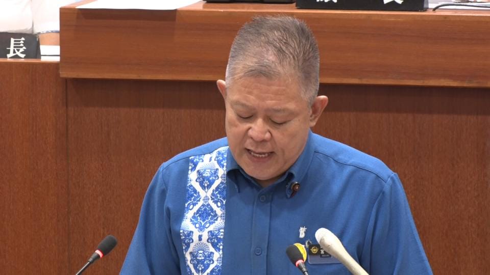 宜野湾市議会でも抗議決議など可決