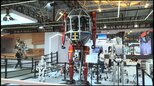 世界初「人が乗れる変形ロボット」も!中国で過去最大規模のAI展示会 開会式には習近平主席も初出席…その「思惑」は?|TBS NEWS DIG