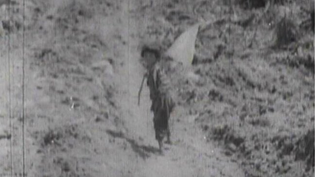 「白旗の少女」は今87歳－　食糧調達から戻らなかった父、逃げ惑った戦場で息絶えた兄…　7歳の少女は「命をつなげ」と託された白旗を手に壕を出た　|　沖縄のニュース｜RBC 琉球放送