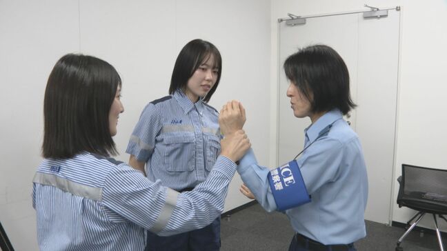 「力入れずにできました」早朝・深夜通勤が多い福岡空港の職員が護身術学ぶ講習会|TBS NEWS DIG