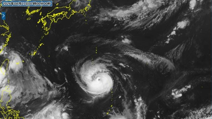 【台風18号(ソウデル)】衛星画像に「クッキリとした目」猛烈な勢力へ急発達中　24日に中心気圧925 hPa・最大瞬間風速70 m/sへ 週半ば沖縄直撃か【23日朝最新】|TBS NEWS DIG