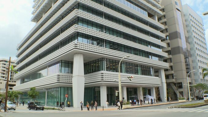 13階建てでホテルも 琉球銀行新本店ビル オープニングセレモニー|TBS NEWS DIG