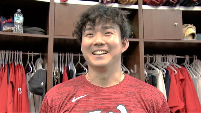 小笠原慎之介、合流初日から40球投げアピール ！ 中日の青ユニから赤へ「松坂さんは“似合ってる”と言ってくれた」|TBS NEWS DIG