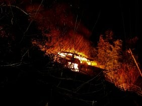 【速報】安芸区中野で建物火災 消防車９台が出動し消火活動　広島|TBS NEWS DIG