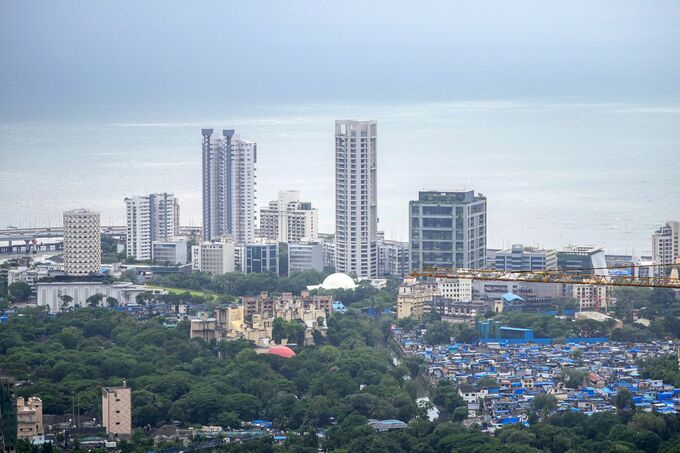 債券は上昇、米金利連続低下－超長期債買いで利回りフラット化