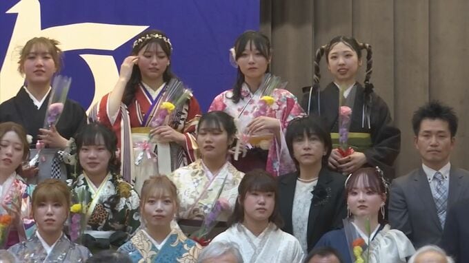 「患者さんの気持ちに寄り添った歯科衛生士になりたいです」　歯科衛生専門学校で卒業式　|　BSSニュース | BSS山陰放送