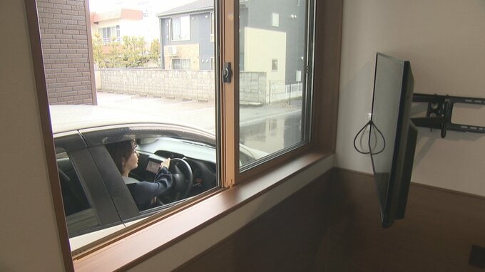 冠婚葬祭のカタチが変わる？　車にのったまま葬儀に参列 　富山県内初の「カーライド焼香」スタート　|　富山のニュース｜天気・防災｜チューリップテレビ