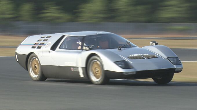 「“日本の宝”走らせたい」 世界にたった１台スーパーカー「RX500」 ロータリーエンジンを修復し再び走る姿を “幻の車”復活に挑む　|　RCC NEWS | 広島ニュース | RCC中国放送