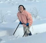 【 バービー 】 「雪かきに向かうだけなのに人類の進化みたいになっちゃうのなぁぜなぁぜ？」　雪かき姿が話題　「今年一番笑った」など反響続々|TBS NEWS DIG